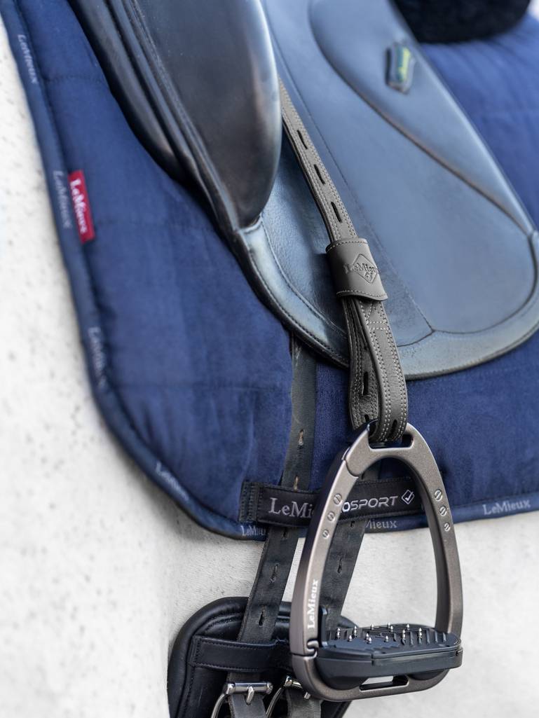 LeMieux Vector Close Contact Stirrup Leathers