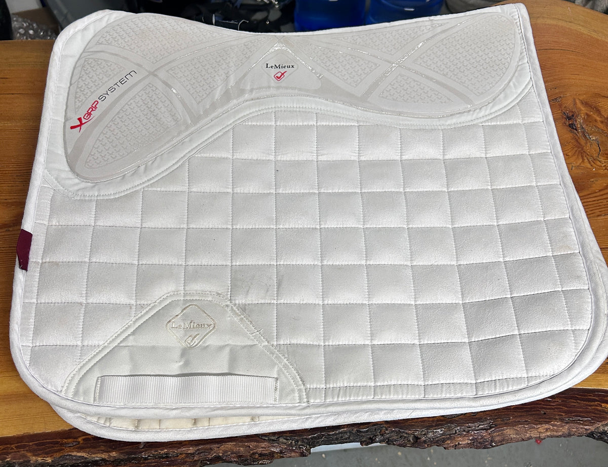 LeMieux X-Grip Silicone White Dressage Saddle Pad-English Saddle Pad-Consignment-Evolution Equestrian Co.