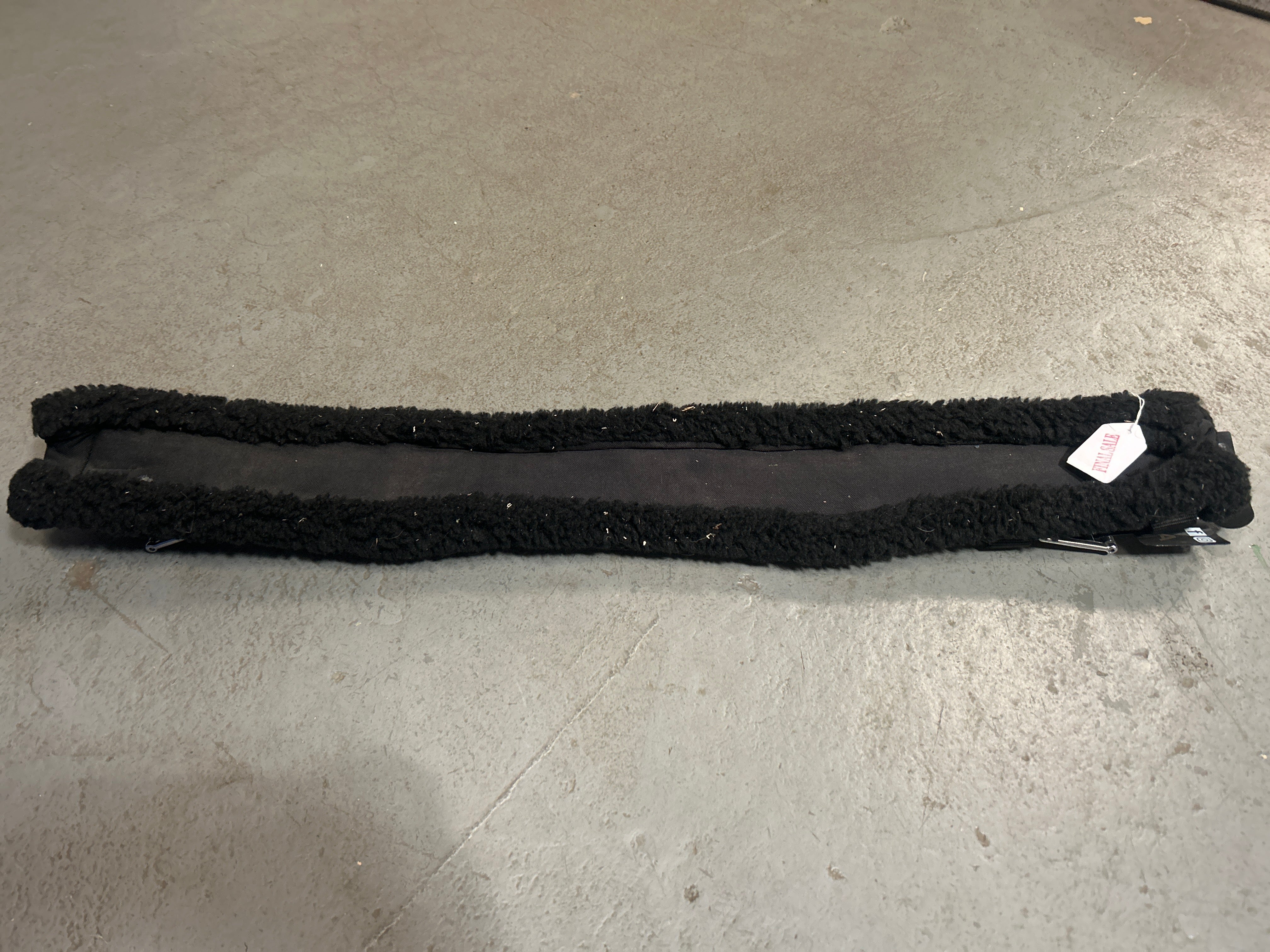 Lettia Coolmax Dressage Girth 26"-English Girth-Consignment-Evolution Equestrian Co.