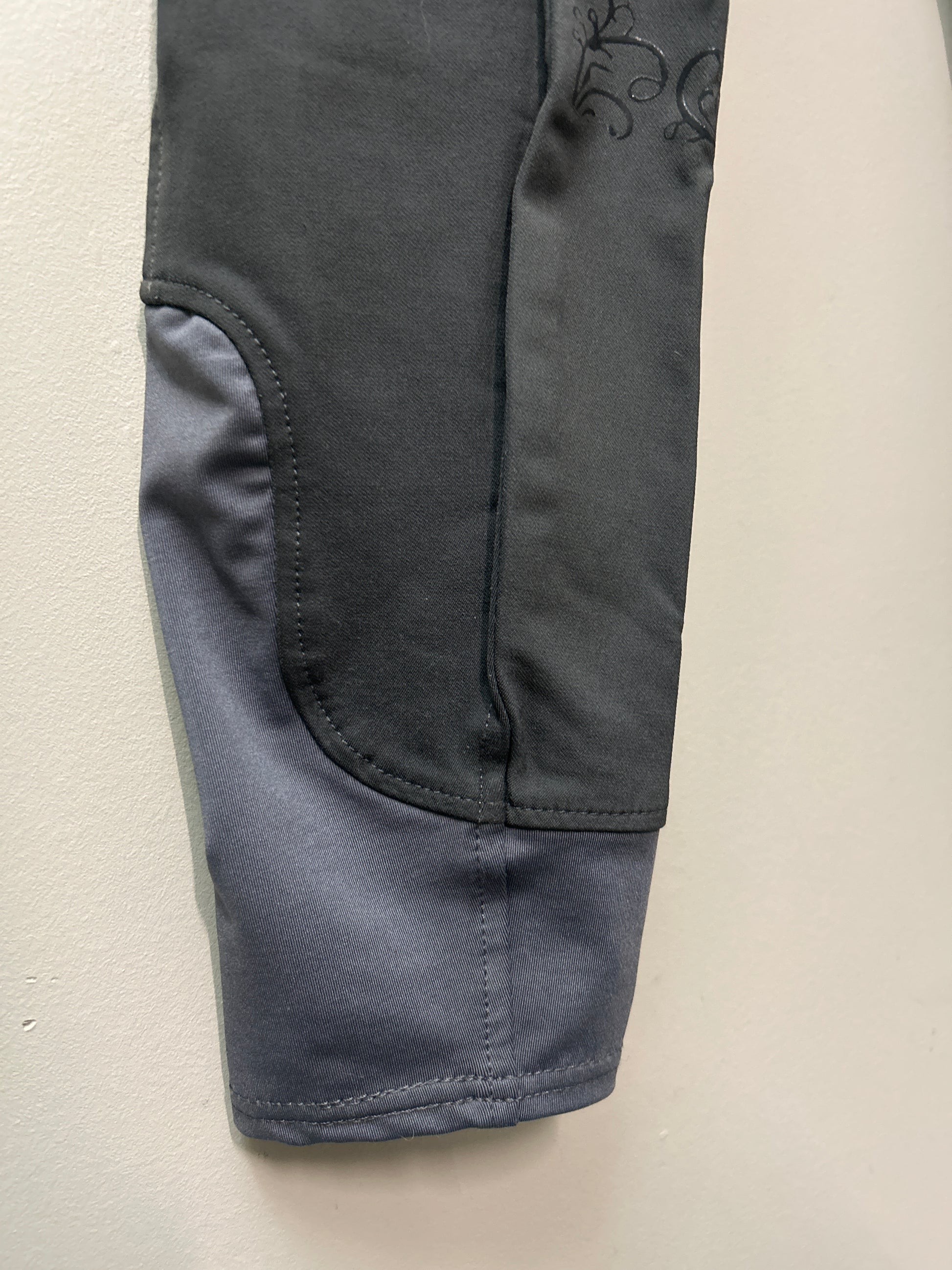 Leveza Grey Full Seat Breeches 30-Breeches-Consignment-Evolution Equestrian Co.