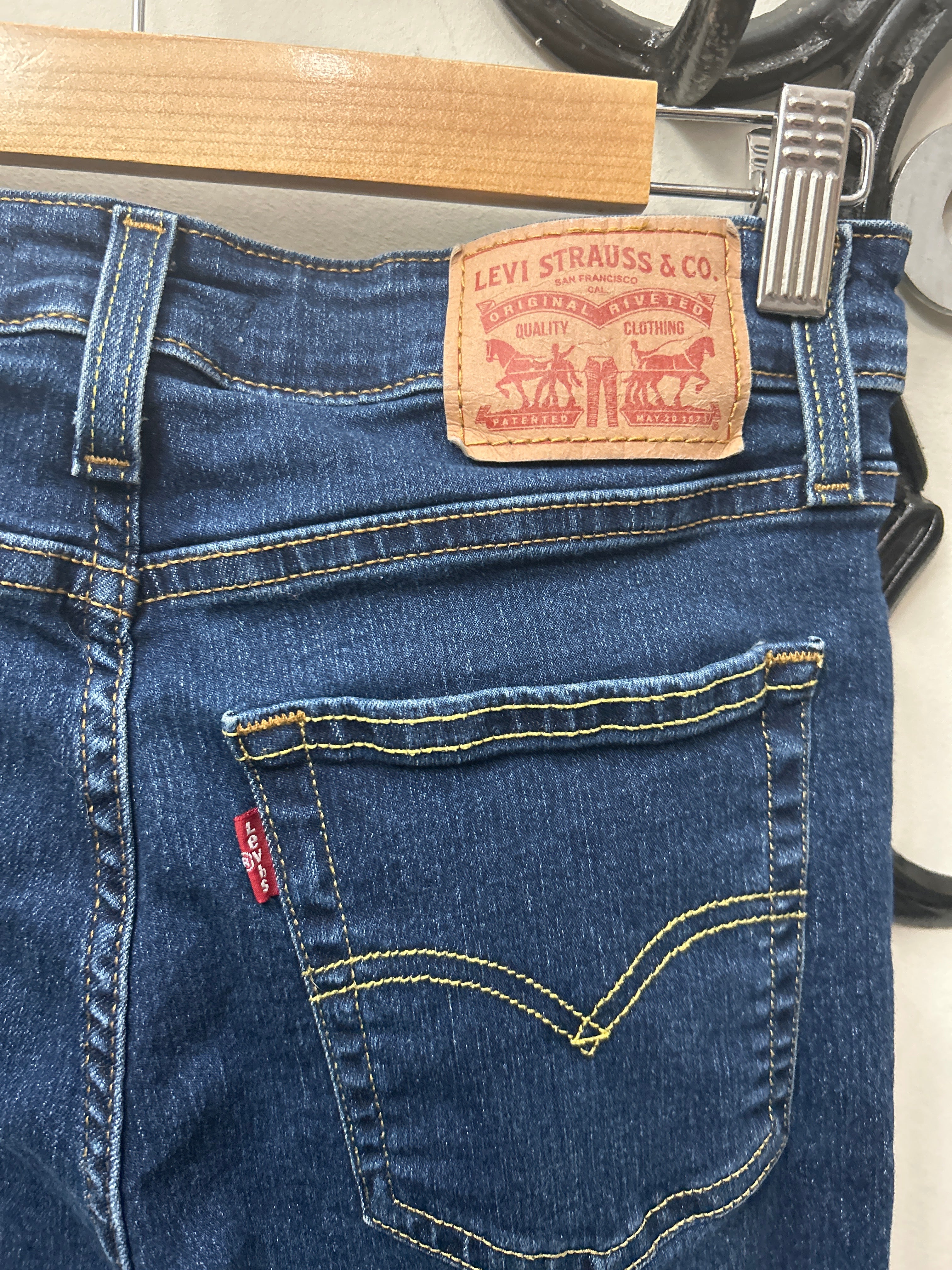 Levis Bootcut Jeans 27x32-Jeans-Consignment-Evolution Equestrian Co.