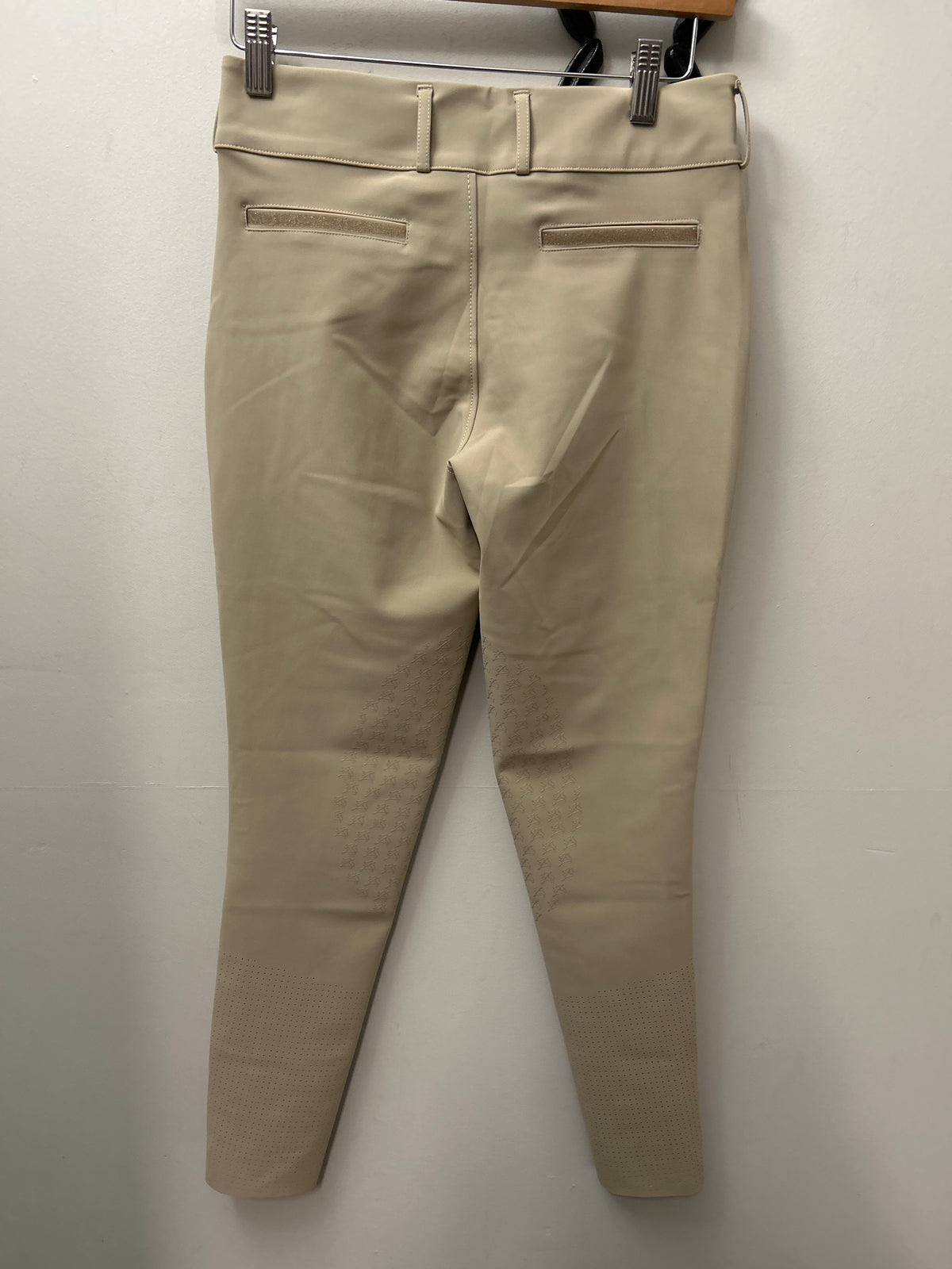 Liv Equestrian Maxim Tan Knee Patch Breeches Medium-Breeches-Consignment-Evolution Equestrian Co.