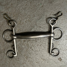 Load image into Gallery viewer, Mullen Mouth Pelham Bit for Horses
