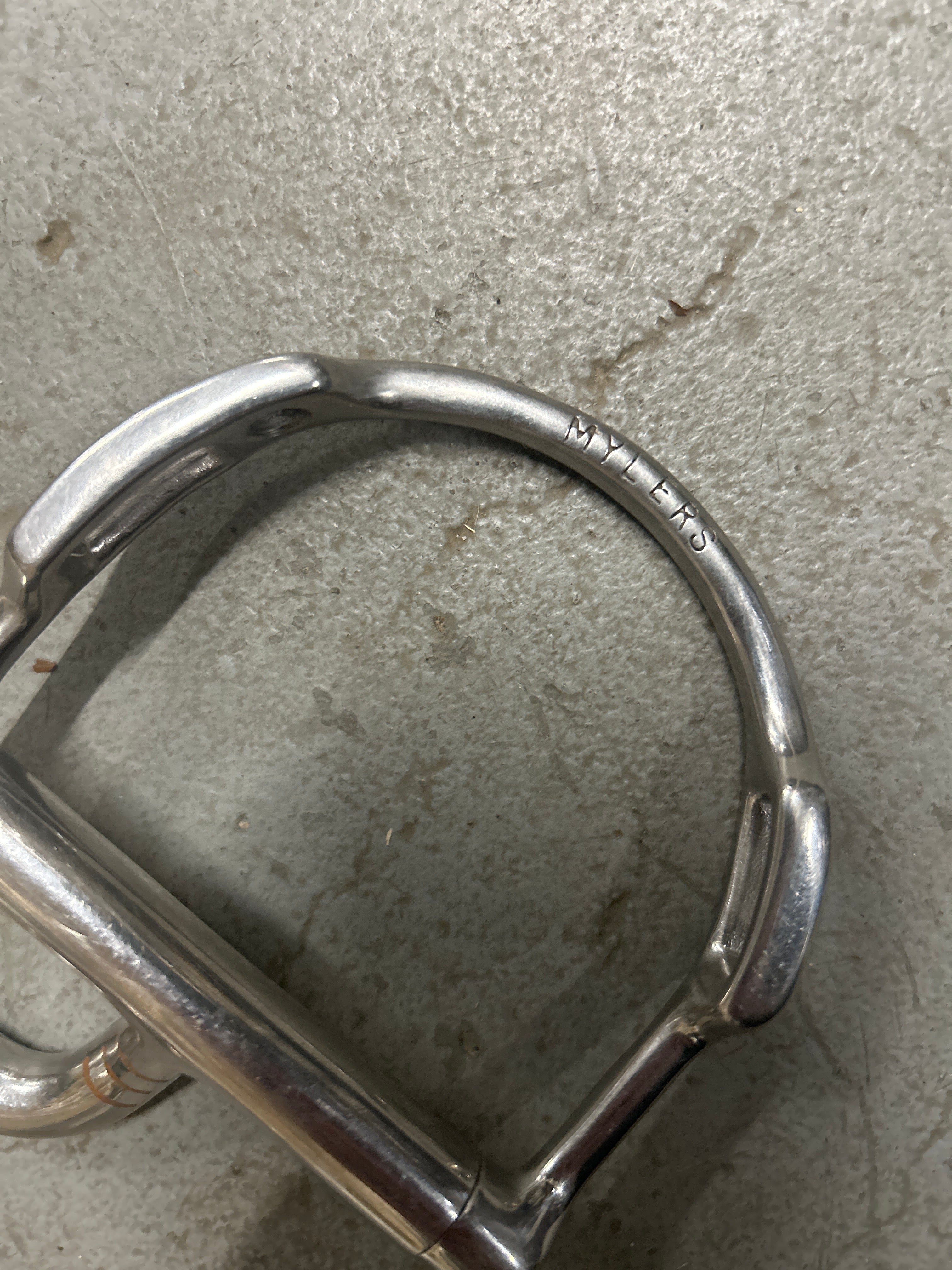 Myler Dee Ring with Wide Medium Port 5"-Bit-Consignment-Evolution Equestrian Co.