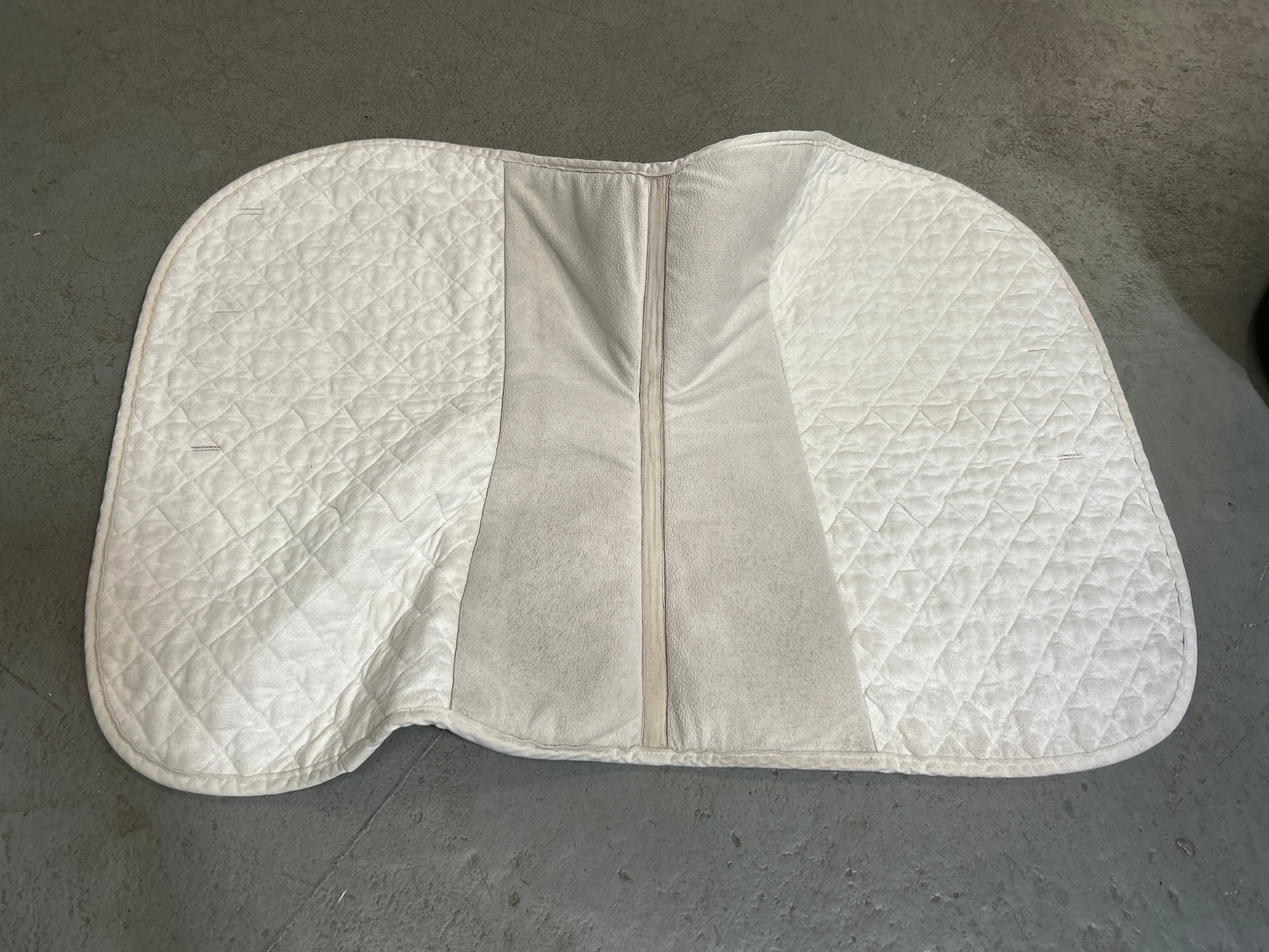 Ogilvy Jump Friction Free Pad-English Saddle Pad-Consignment-Evolution Equestrian Co.