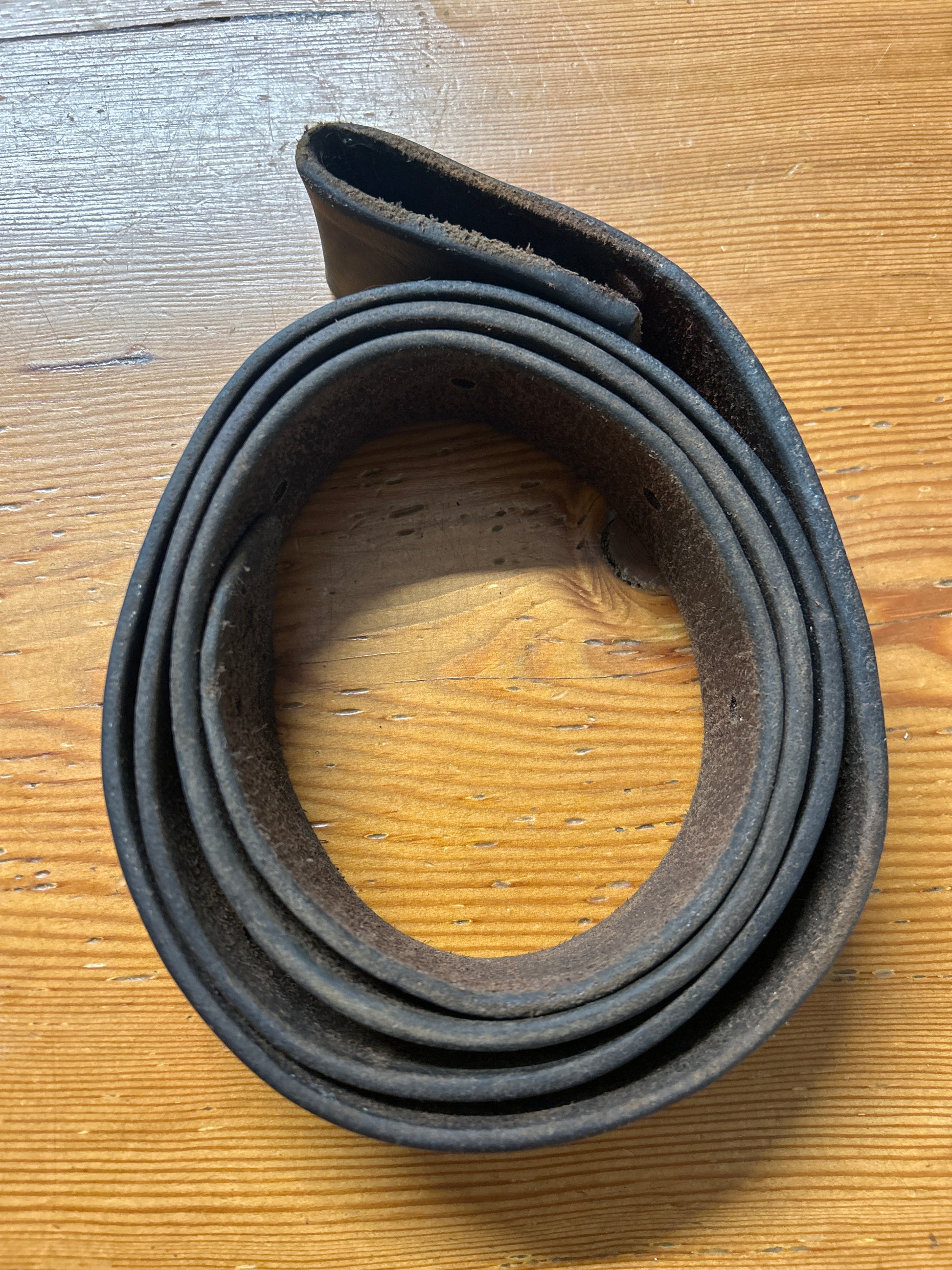 Oiled Leather Latigo 1.75" x 69"-Accessories-Consignment-Evolution Equestrian Co.