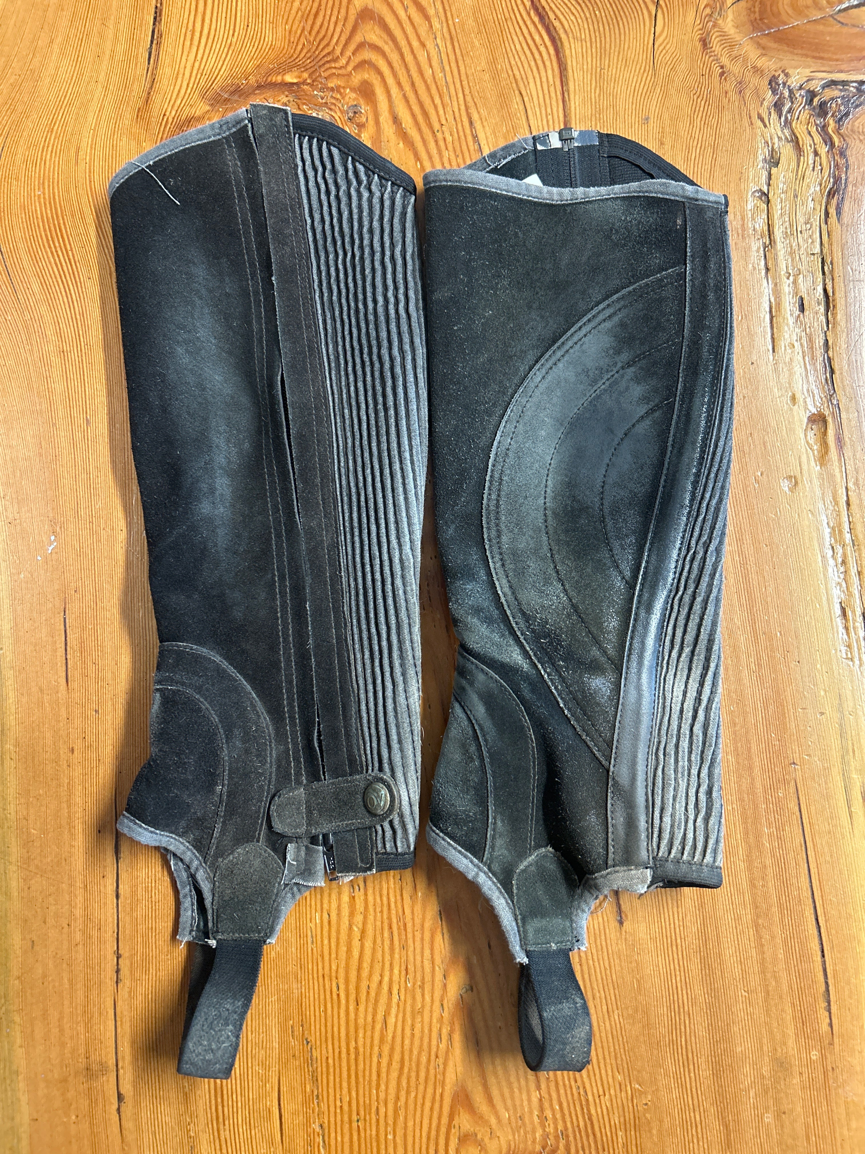 Ovation Black Suede Half Chaps Small-Riding Boots-Consignment-Evolution Equestrian Co.