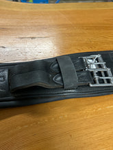 Load image into Gallery viewer, Paramount Saddlery Dressage Girth 27&quot;-English Girth-Consignment-Evolution Equestrian Co.
