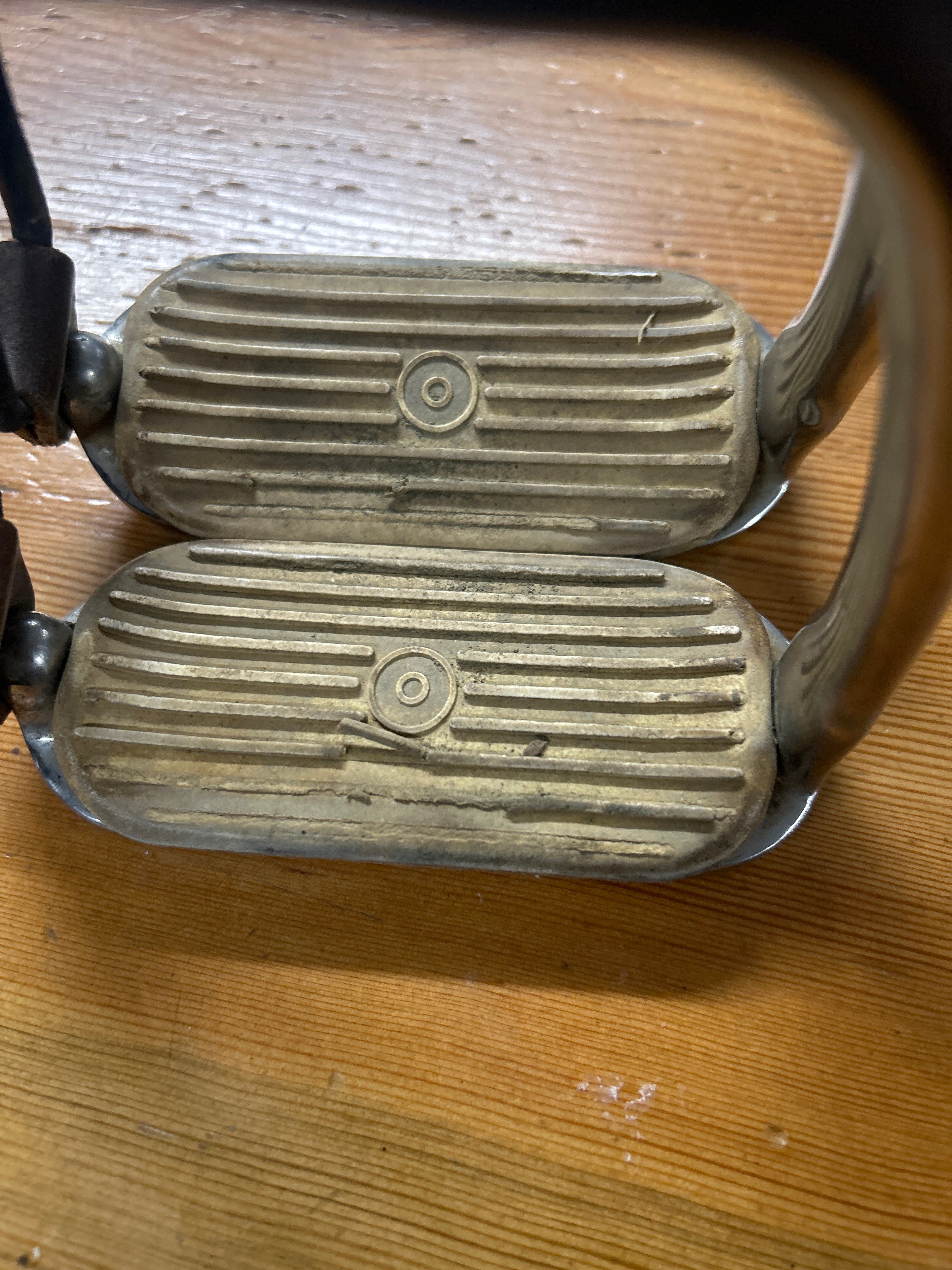 Peacock Stirrups 4"-English Stirrups-Consignment-Evolution Equestrian Co.