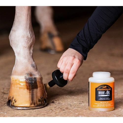 Pharmakas Hoof Oil with Brush-Horse Grooming-Can Pro Equestrian Supply-Evolution Equestrian Co.