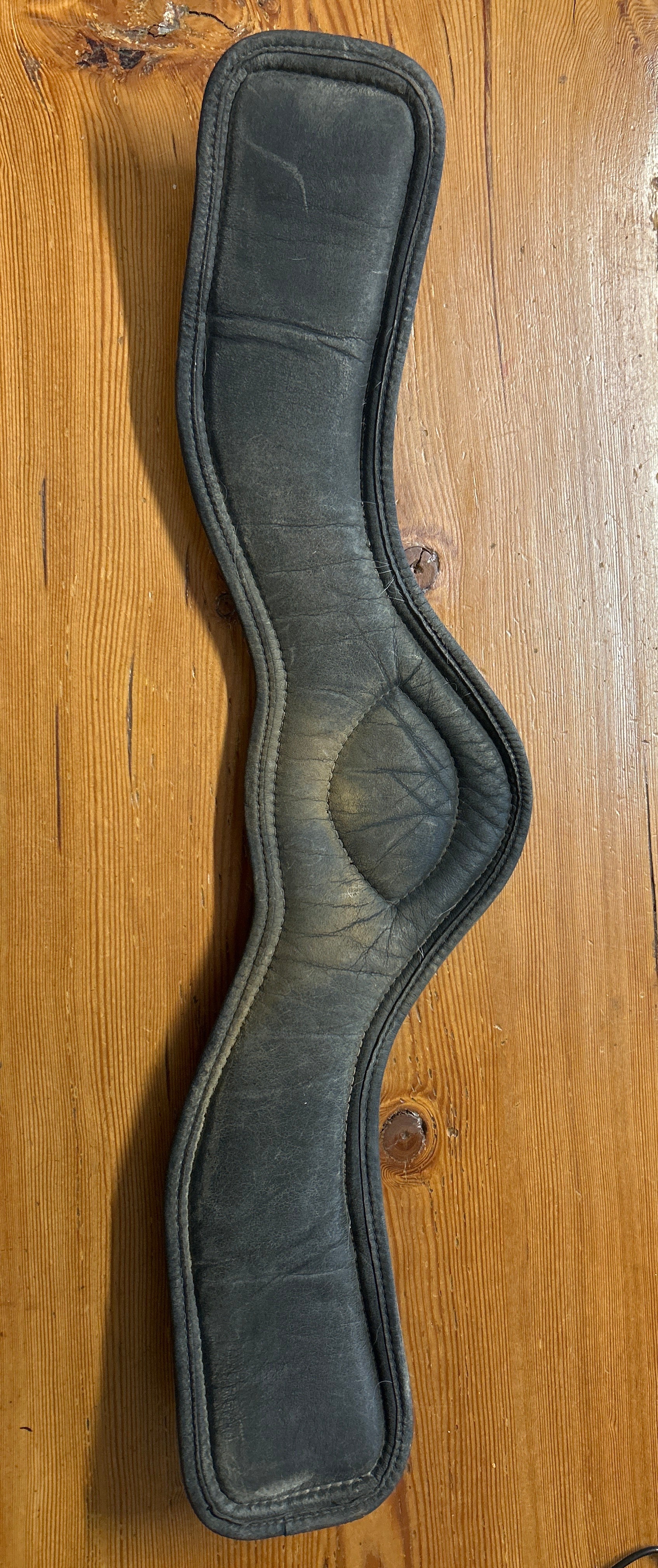 ProLite Dressage Girth Black 22"-English Girth-Consignment-Evolution Equestrian Co.