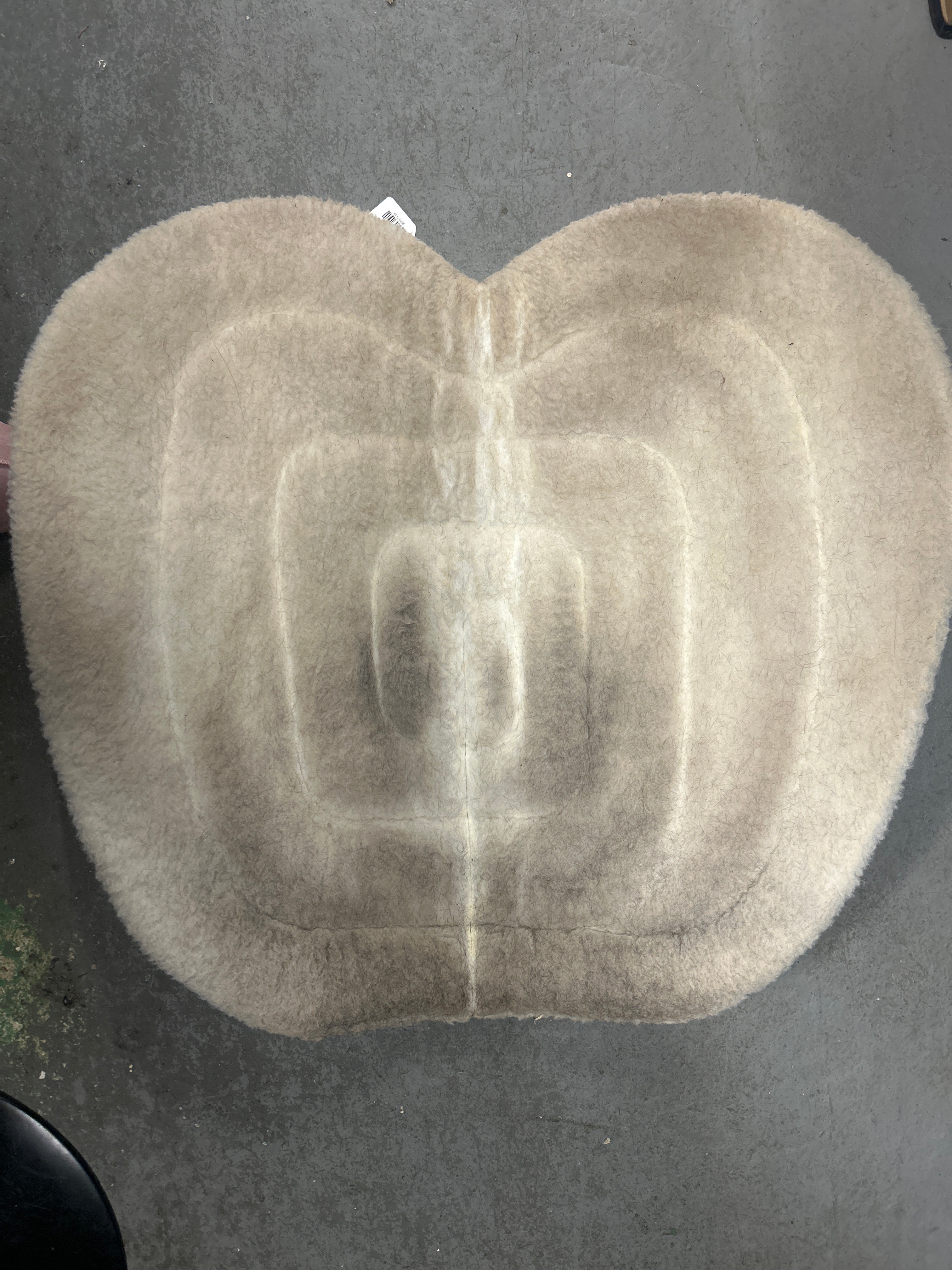 Round Skirt Western Saddle Pad Black and Red-Western Saddle Pad-Consignment-Evolution Equestrian Co.