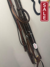 Load image into Gallery viewer, Schockemohle Figure 8 Bridle with Laced Reins-English Tack-Consignment-Evolution Equestrian Co.
