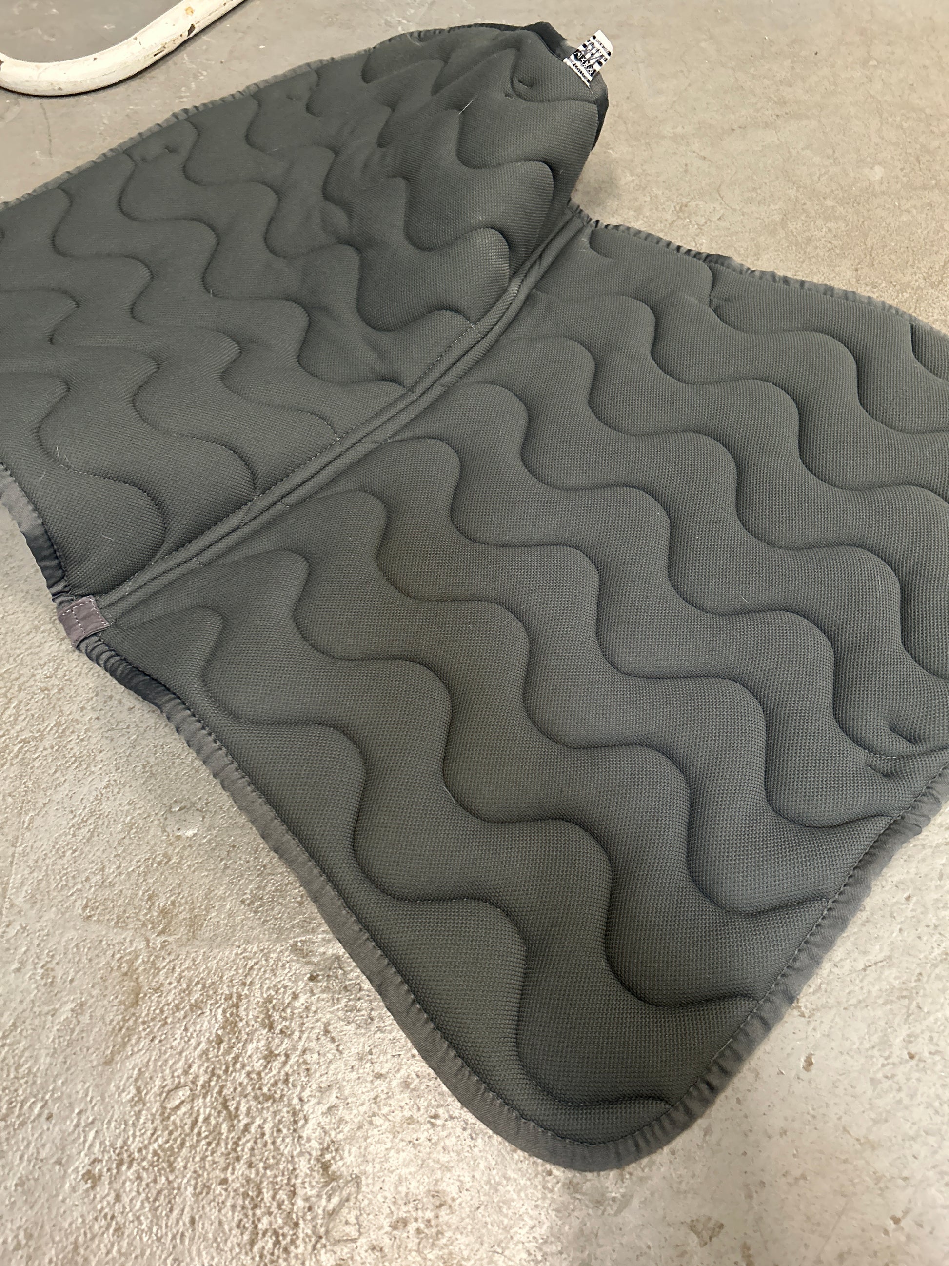 Schockemohle Sports Grey Cotton English Saddle Pad-English Saddle Pad-Consignment-Evolution Equestrian Co.