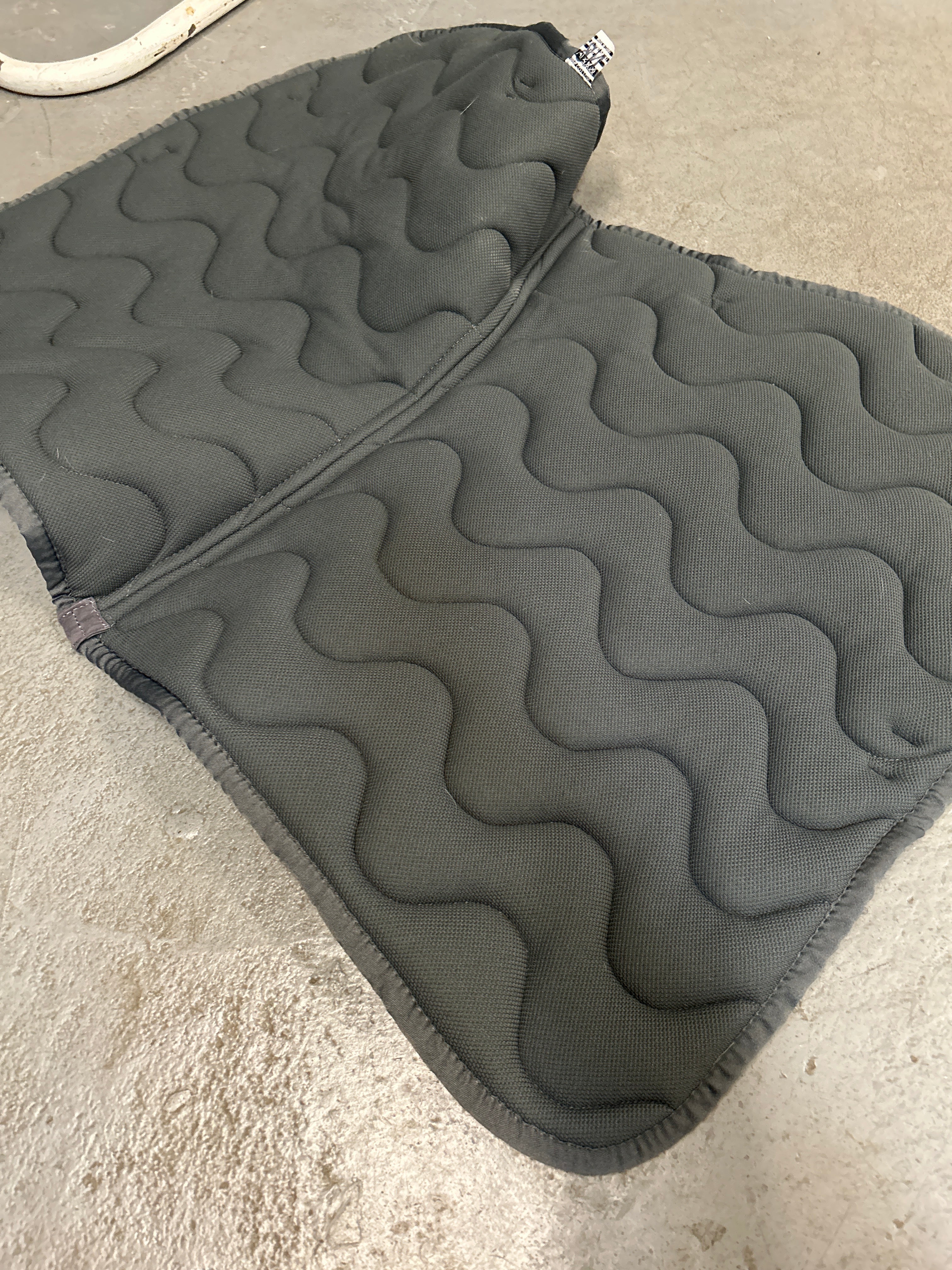 Schockemohle Sports Grey Cotton English Saddle Pad-English Saddle Pad-Consignment-Evolution Equestrian Co.
