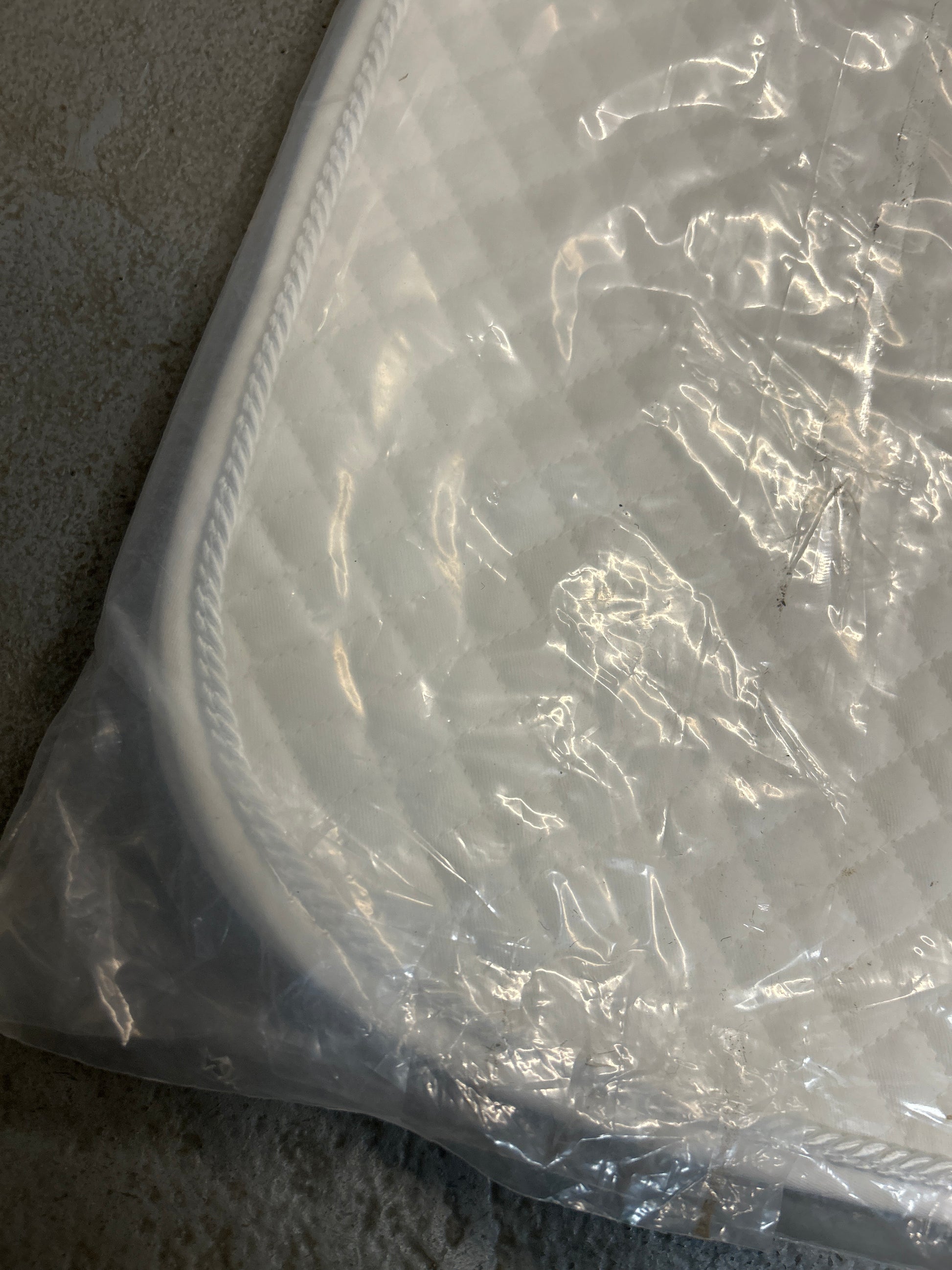 Shedrow White Solace Saddle Pad-English Saddle Pad-Consignment-Evolution Equestrian Co.