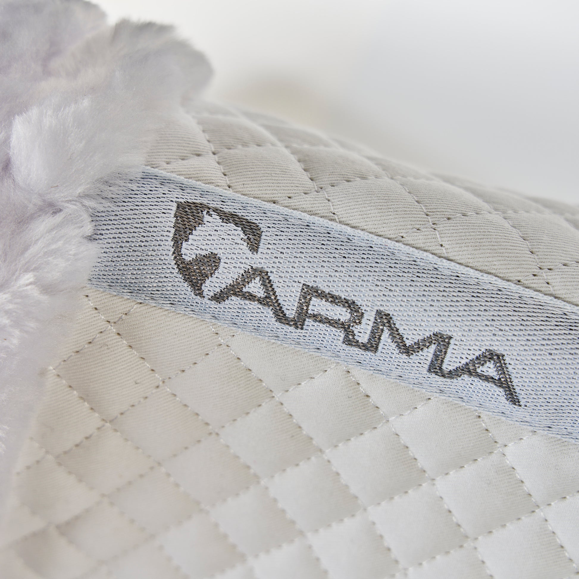 Shires ARMA SupaFleece Rimmed Shaped Pad-English Saddle Pad-Pegasus-Small-Evolution Equestrian Co.