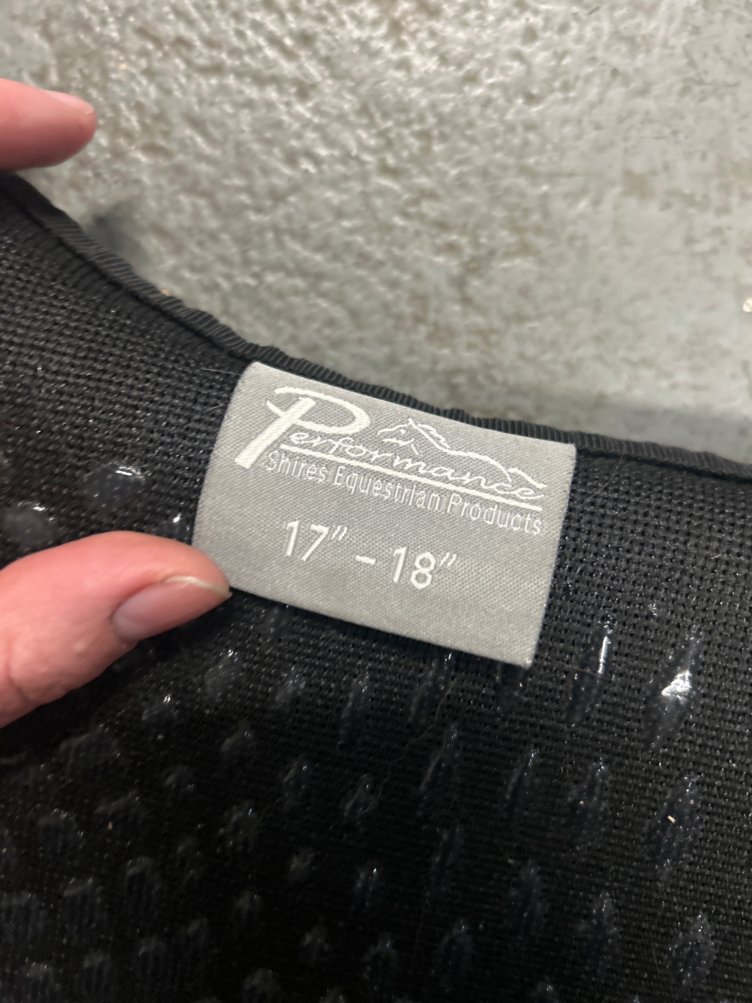 Shires Arma AirMotion Pro English Saddle Pad-English Saddle Pad-Consignment-Evolution Equestrian Co.