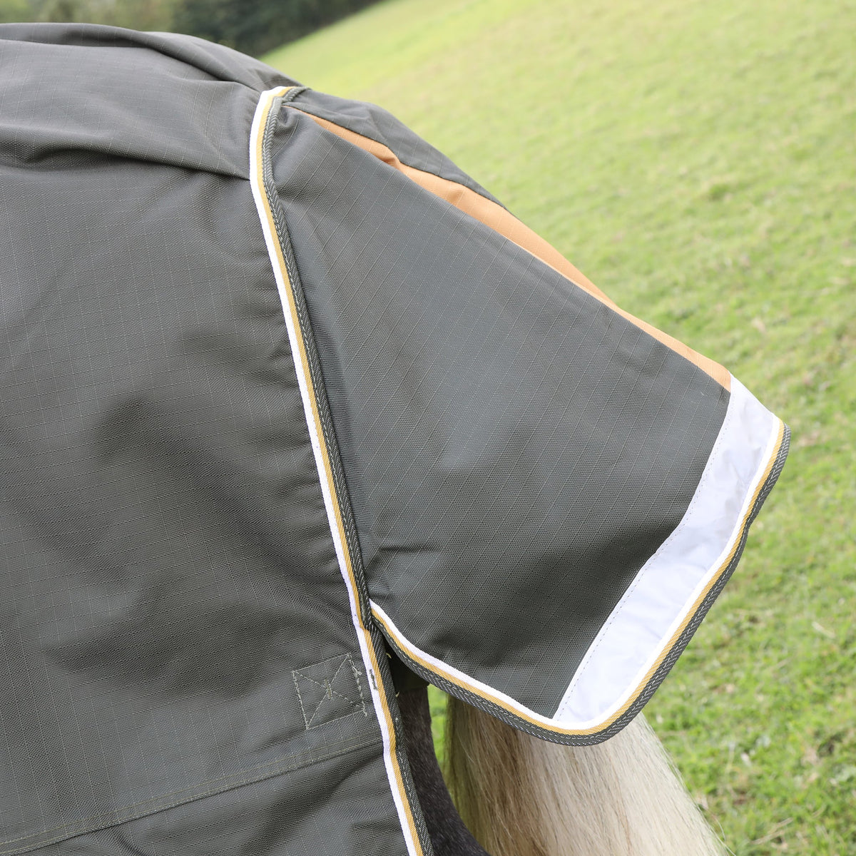 Shires Highlander Plug 50g Combo Turnout Blanket-Horse Blanket-Pegasus-69"-Evolution Equestrian Co.