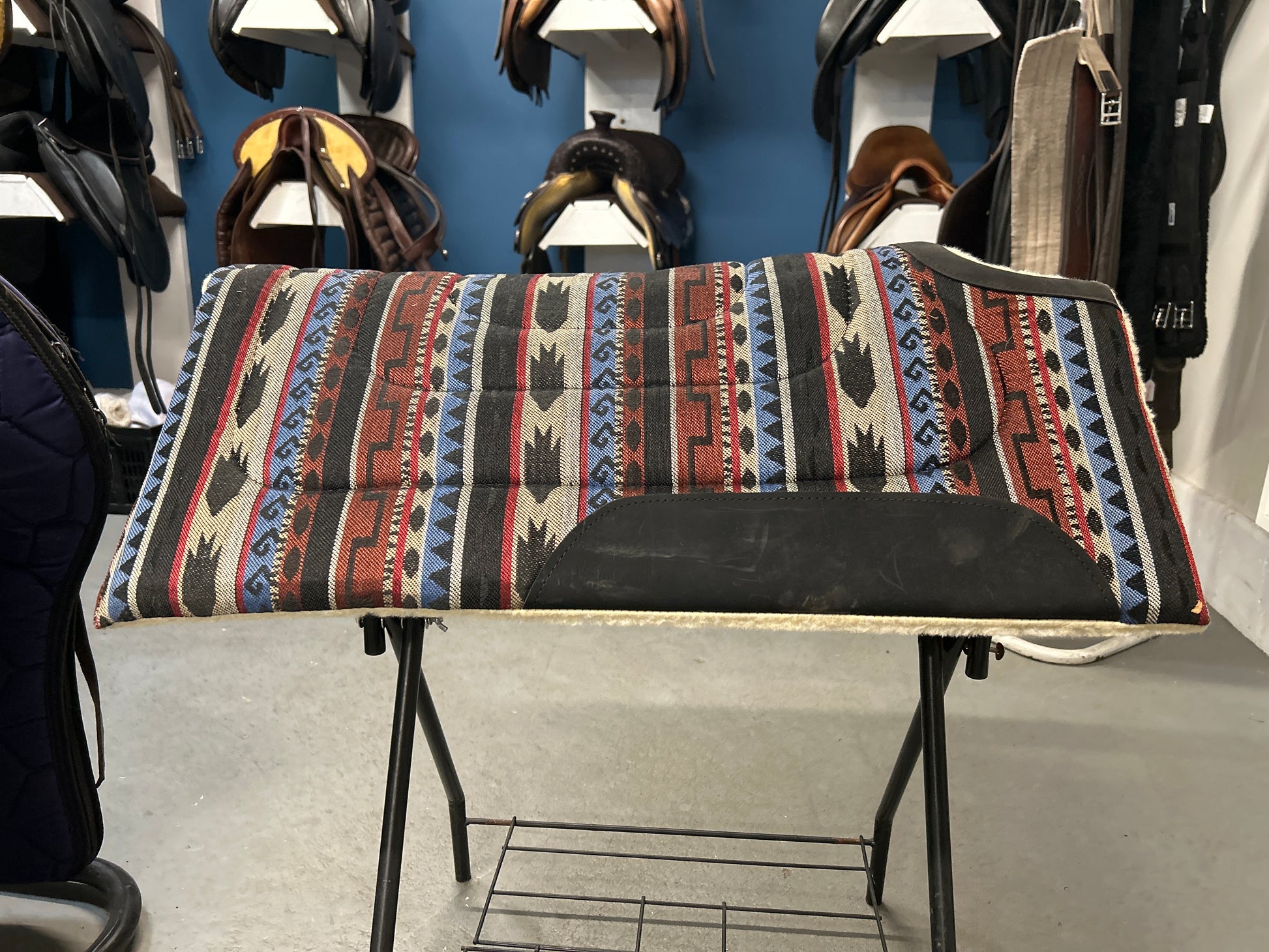 Sierra Herculon Cut Back Pad 30"x32"-Western Saddle Pad-Consignment-Evolution Equestrian Co.