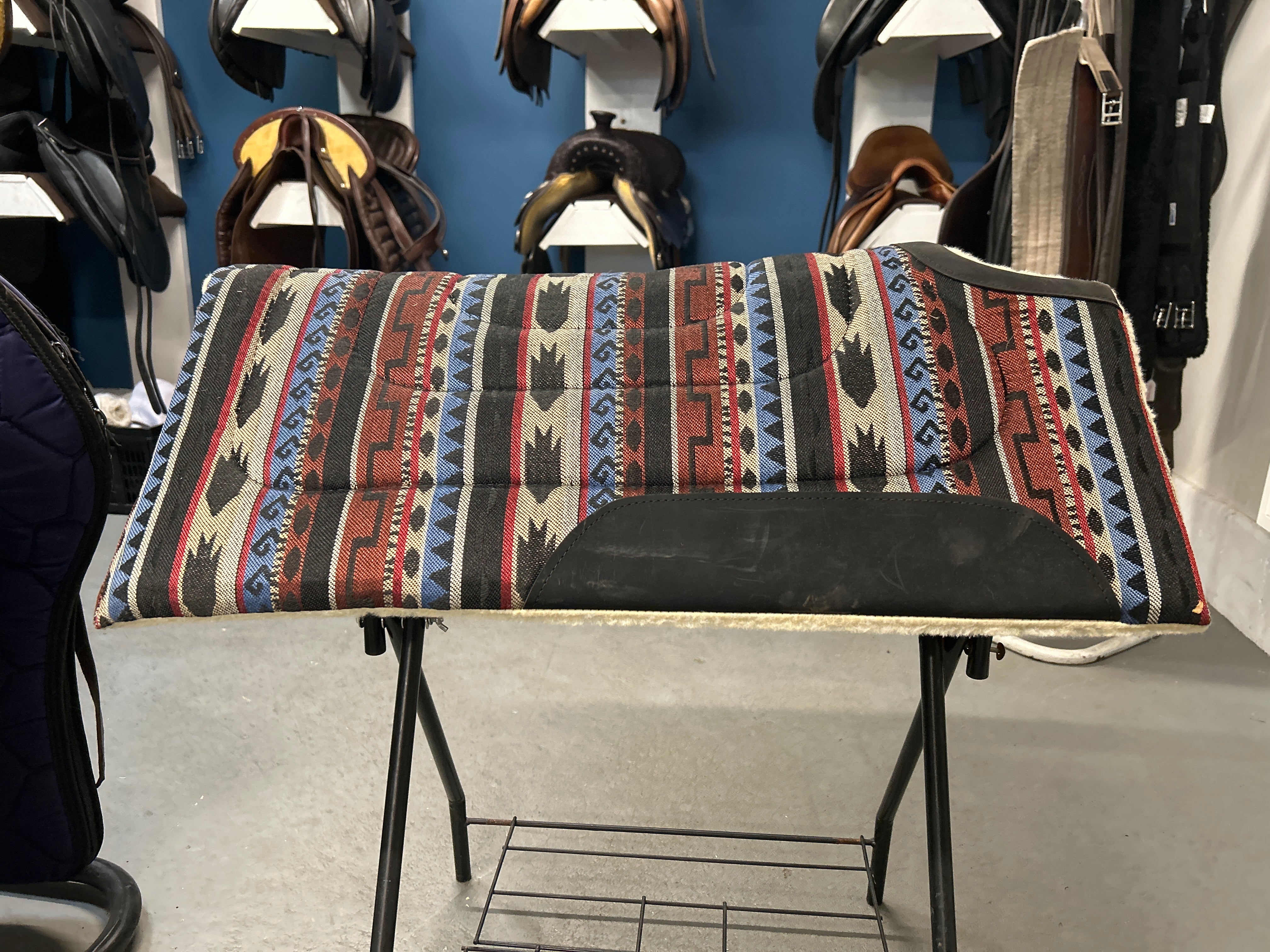 Sierra Herculon Cut Back Pad 30"x32"-Western Saddle Pad-Consignment-Evolution Equestrian Co.