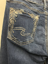 Load image into Gallery viewer, Silver Jeans 28x33-Jeans-Consignment-Evolution Equestrian Co.
