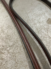 Load image into Gallery viewer, Standing Martingale-English Tack-Consignment-Evolution Equestrian Co.
