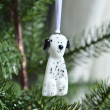 Load image into Gallery viewer, Station pôle Nord inc. - Ornement chien Marcus-Station pôle Nord inc.-Evolution Equestrian Co.
