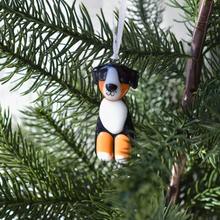Load image into Gallery viewer, Station pôle Nord inc. - Ornement Sharlie pour ton sapin de Noël-Station pôle Nord inc.-Evolution Equestrian Co.

