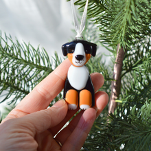 Load image into Gallery viewer, Station pôle Nord inc. - Ornement Sharlie pour ton sapin de Noël-Station pôle Nord inc.-Evolution Equestrian Co.
