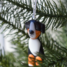 Load image into Gallery viewer, Station pôle Nord inc. - Ornement Sharlie pour ton sapin de Noël-Station pôle Nord inc.-Evolution Equestrian Co.
