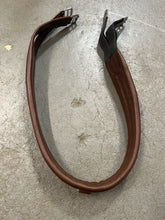 Load image into Gallery viewer, Stubben Leather Girth 130 cm / 51&quot;-English Girth-Consignment-Evolution Equestrian Co.
