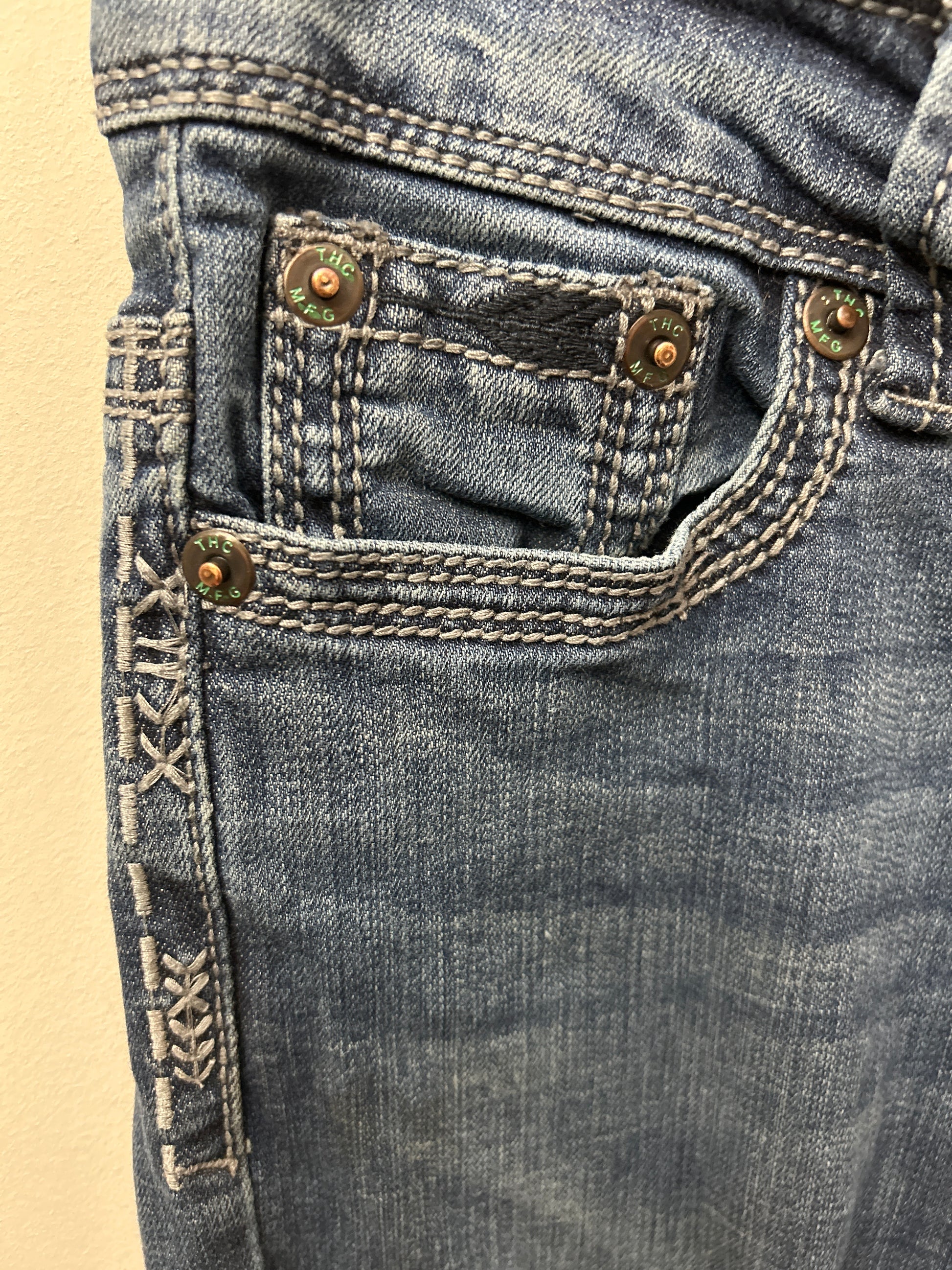 Tin Haul Ladies Jeans 28L-Jeans-Consignment-Evolution Equestrian Co.