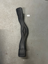 Load image into Gallery viewer, Total Saddle Fit Girth 26&quot;-English Girth-Consignment-Evolution Equestrian Co.
