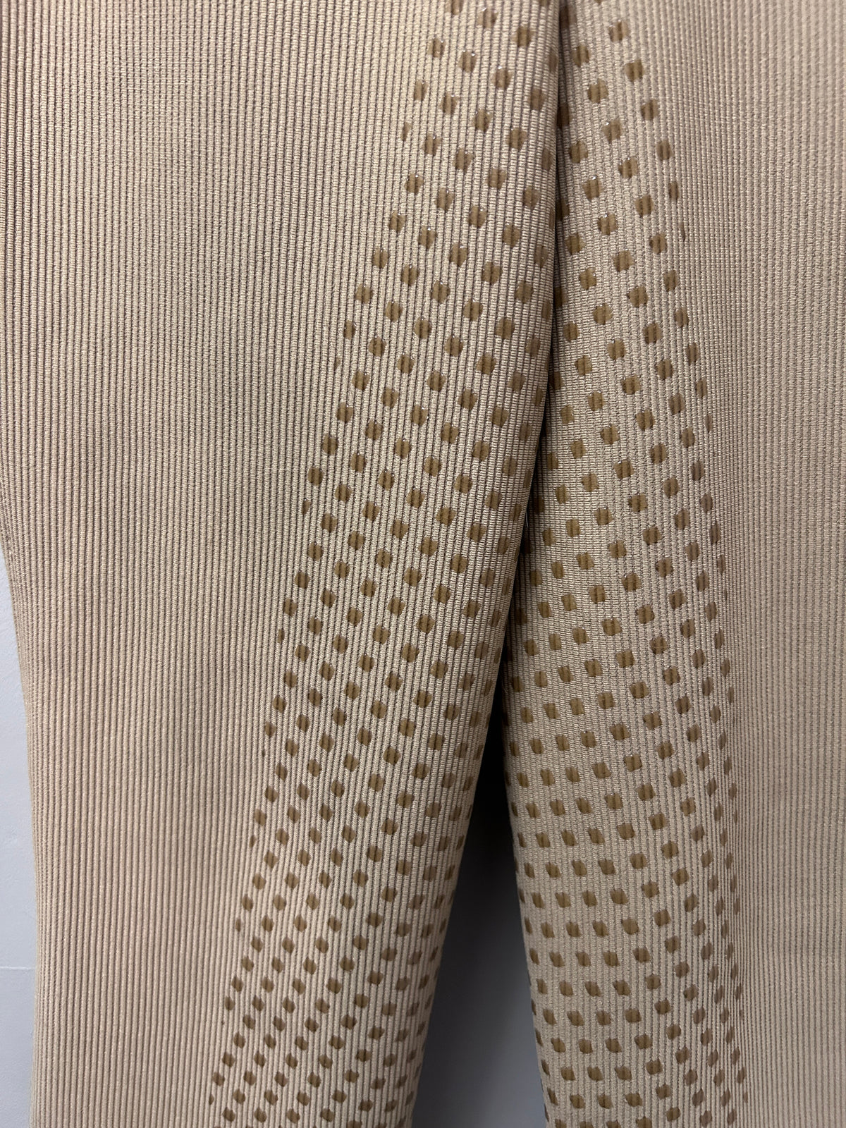 Tuff Rider Ribbed Breeches 24-Breeches-Consignment-Evolution Equestrian Co.