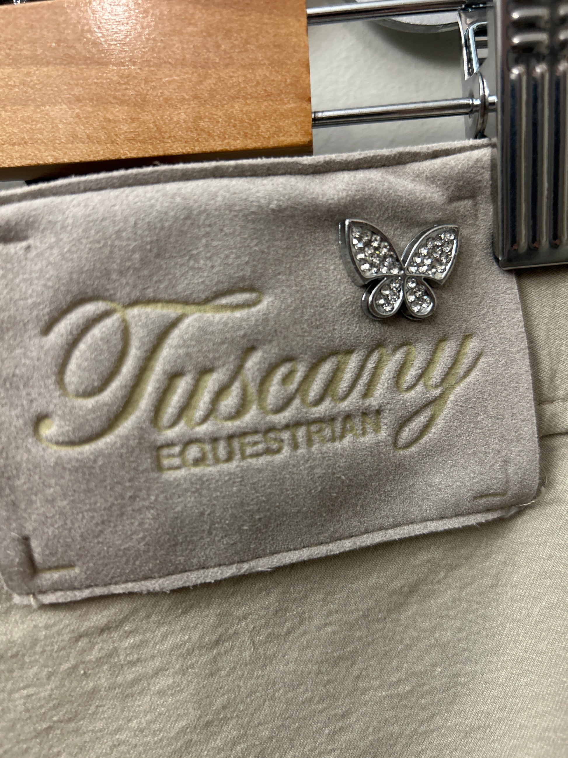 Tuscany Tan Knee Patch Breeches 30-Breeches-Consignment-Evolution Equestrian Co.