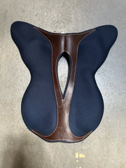 Voltaire Half Pad-English Saddle Pad-Consignment-Evolution Equestrian Co.