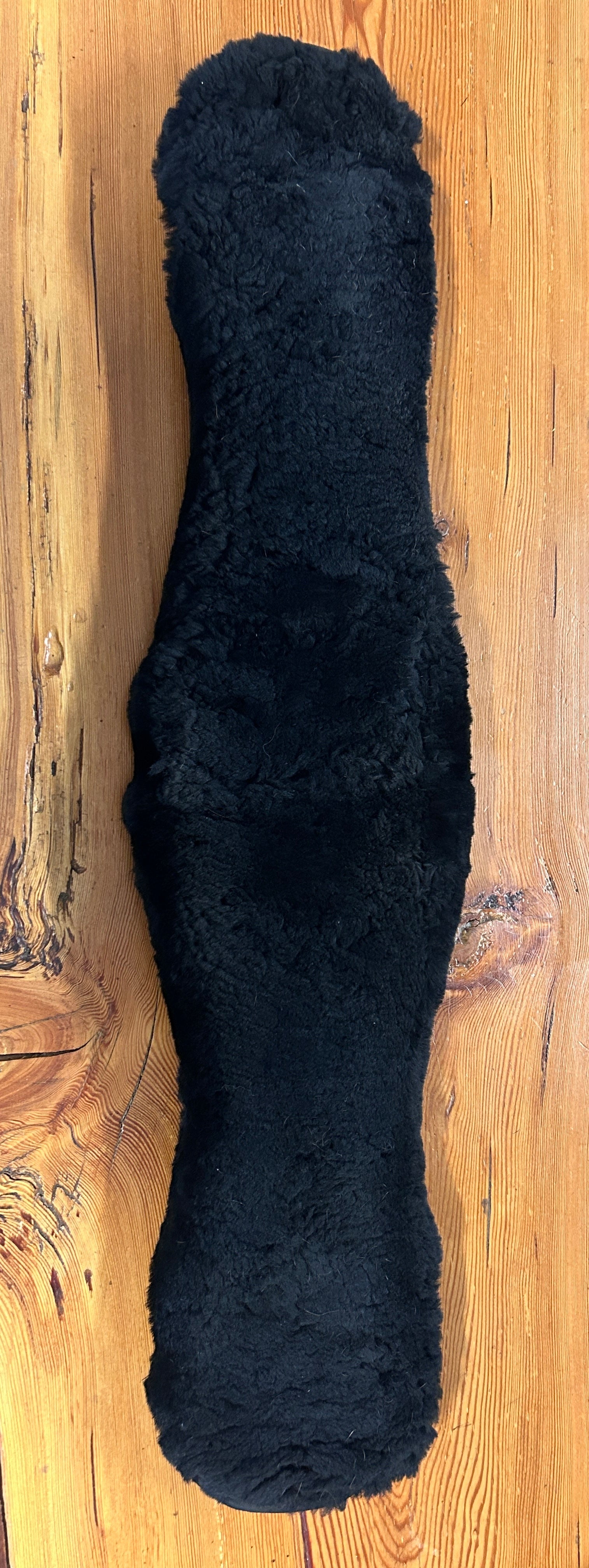 Waldhausen Lambskin Girth 30"-English Girth-Consignment-Evolution Equestrian Co.