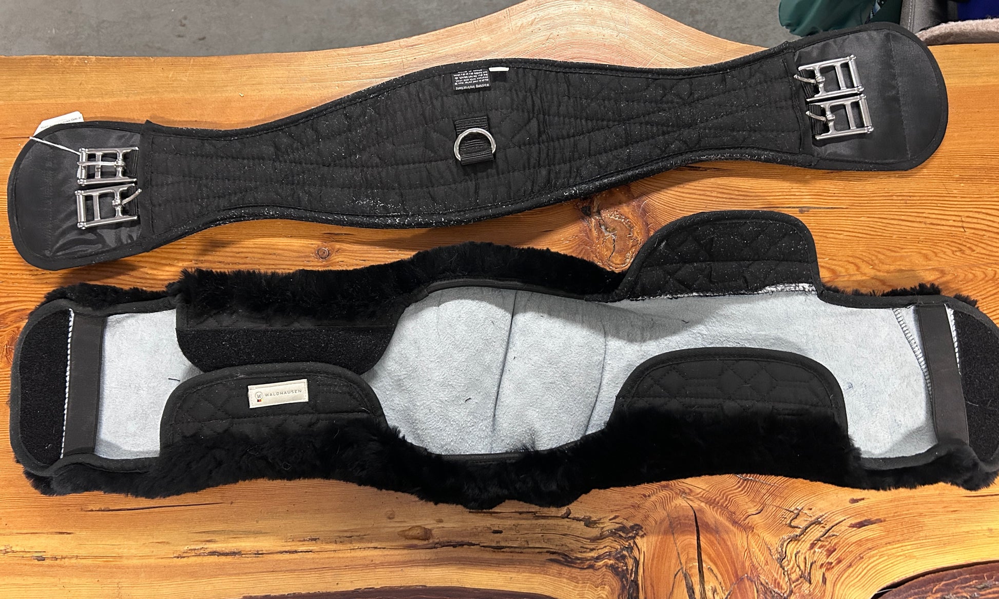 Waldhausen Lambskin Girth 30"-English Girth-Consignment-Evolution Equestrian Co.