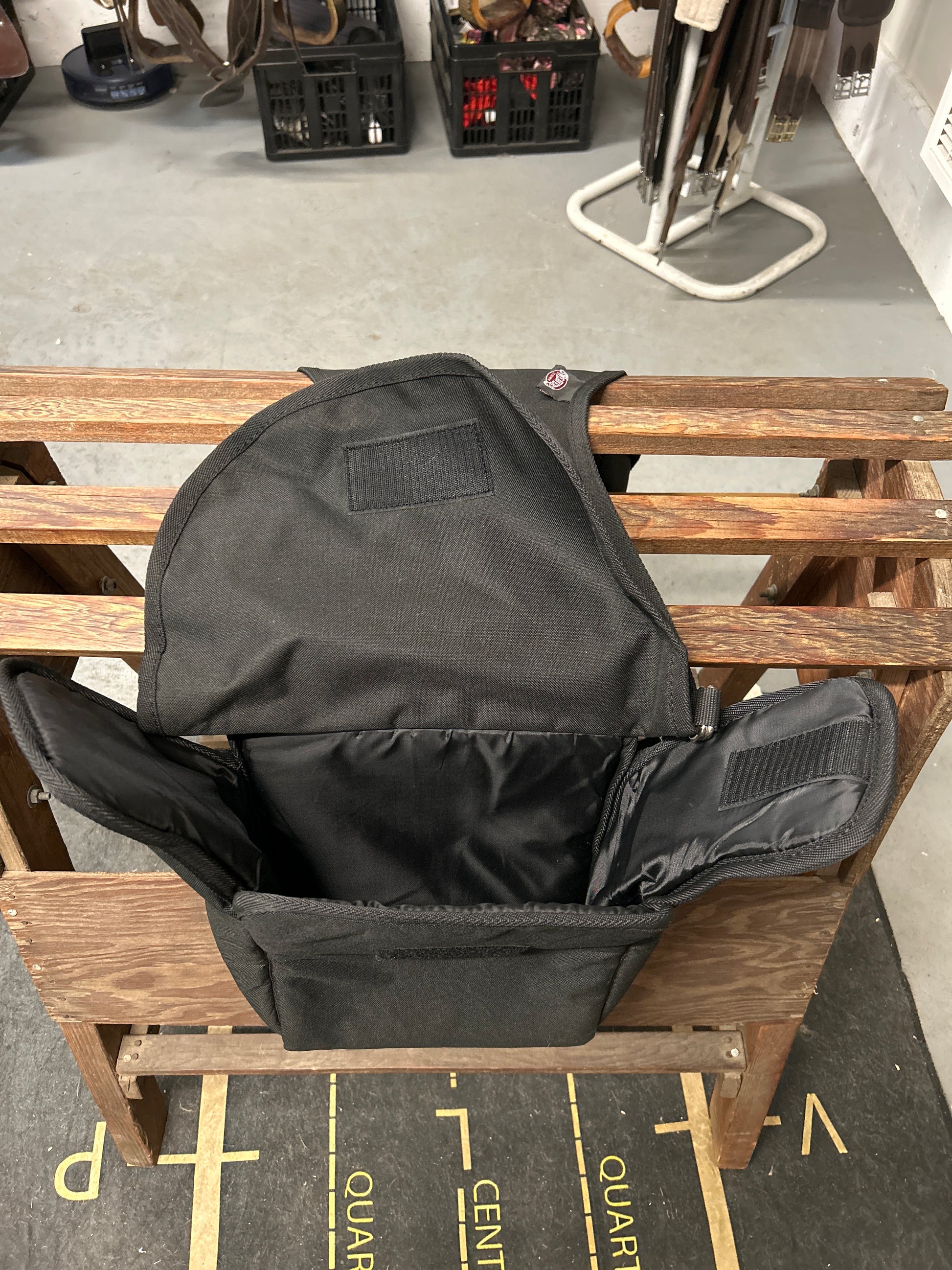 Weaver Insulated Nylon Saddle Bags Black-Saddle Bags-Consignment-Evolution Equestrian Co.