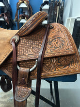 Load image into Gallery viewer, Western_Saddle_Tooling_Basketweave_Floral
