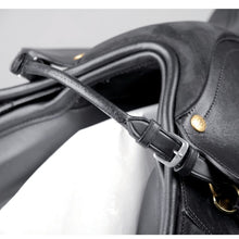 Load image into Gallery viewer, Waldhausen Leather Bucking Strap
