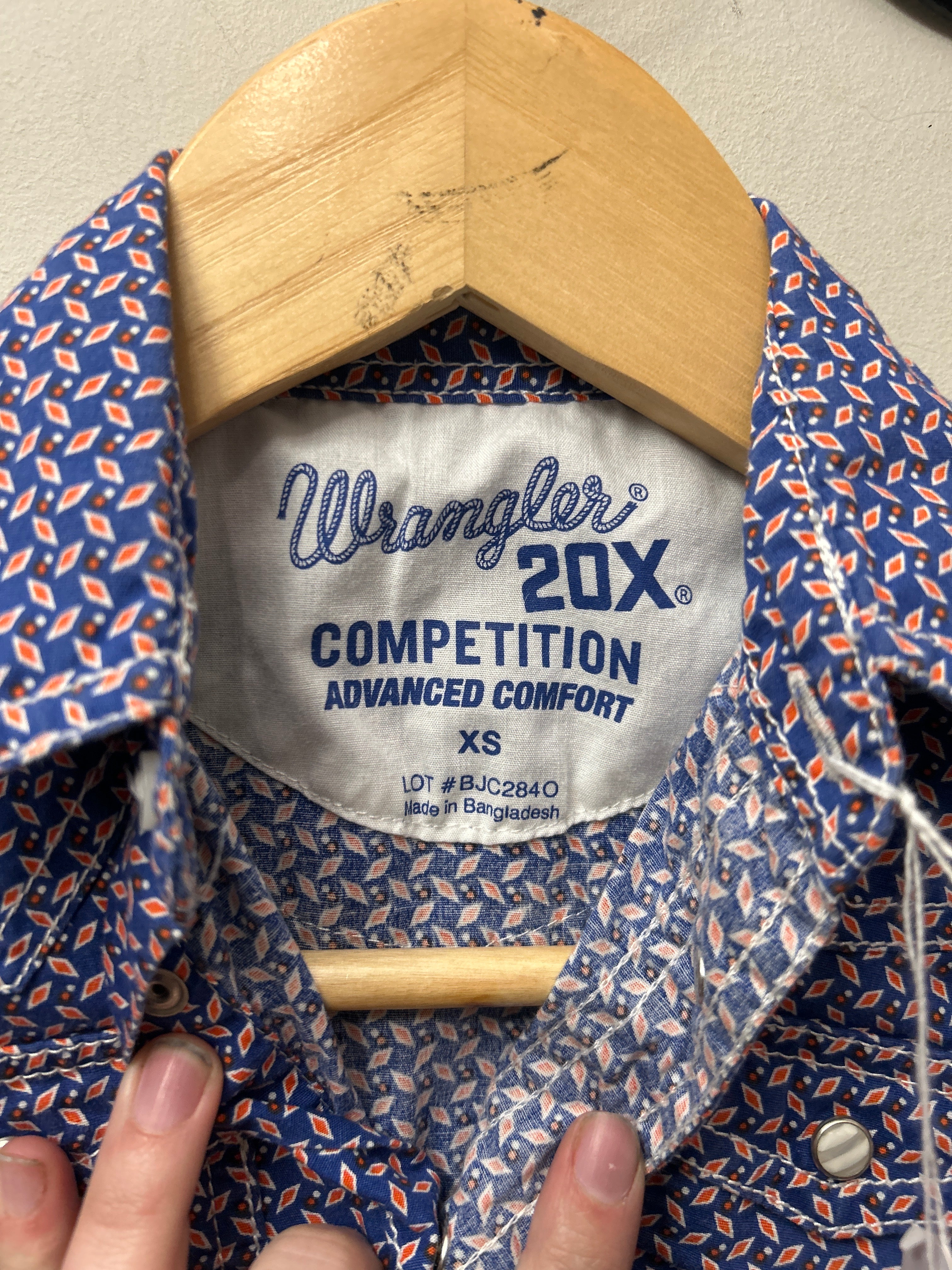 Wrangler 20x Kid's Shirt Blue and Pink XSmall-Western Shirt-Consignment-Evolution Equestrian Co.