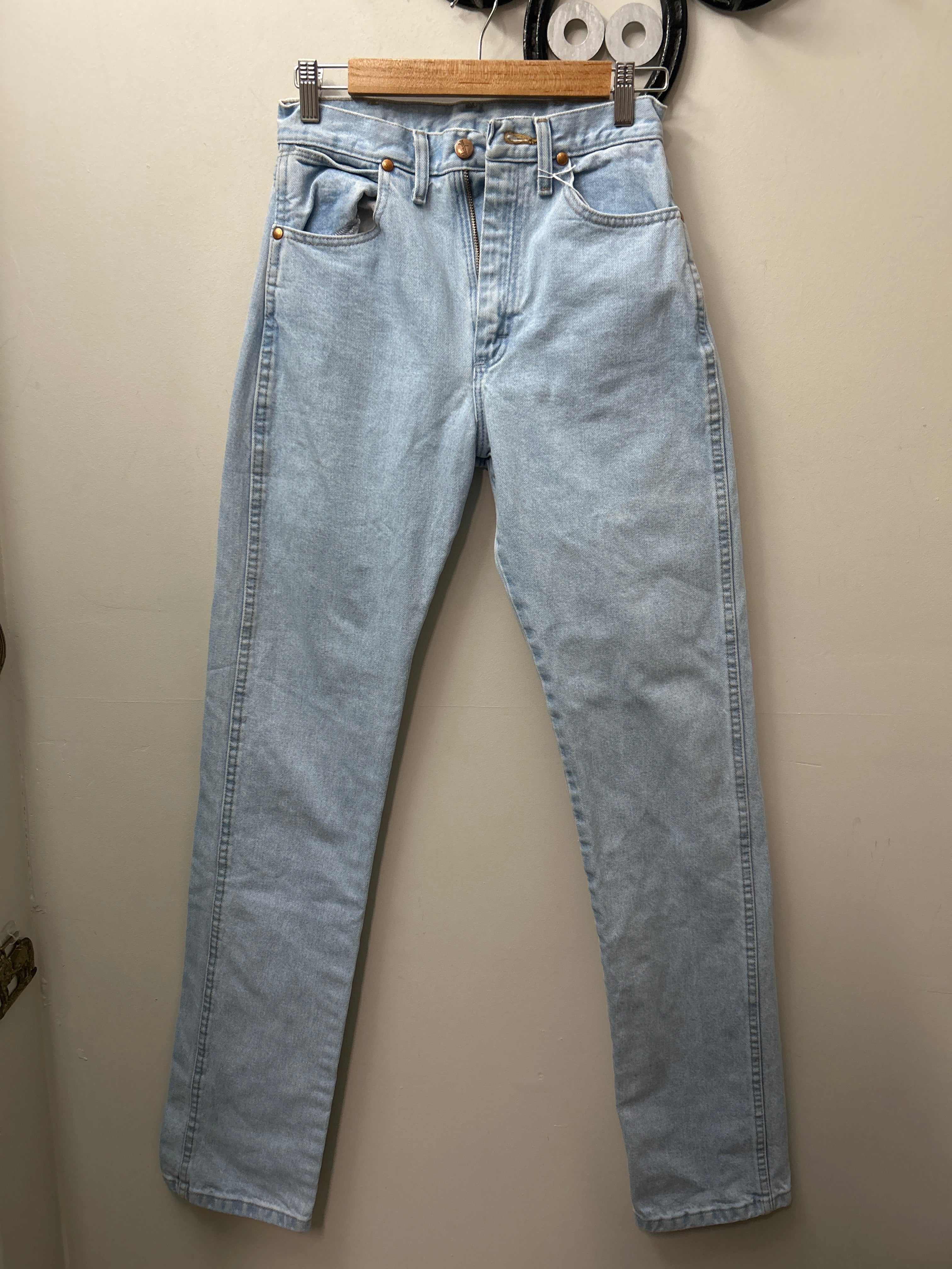 Wrangler Light Wash Jeans 5 x 36-Jeans-Consignment-Evolution Equestrian Co.