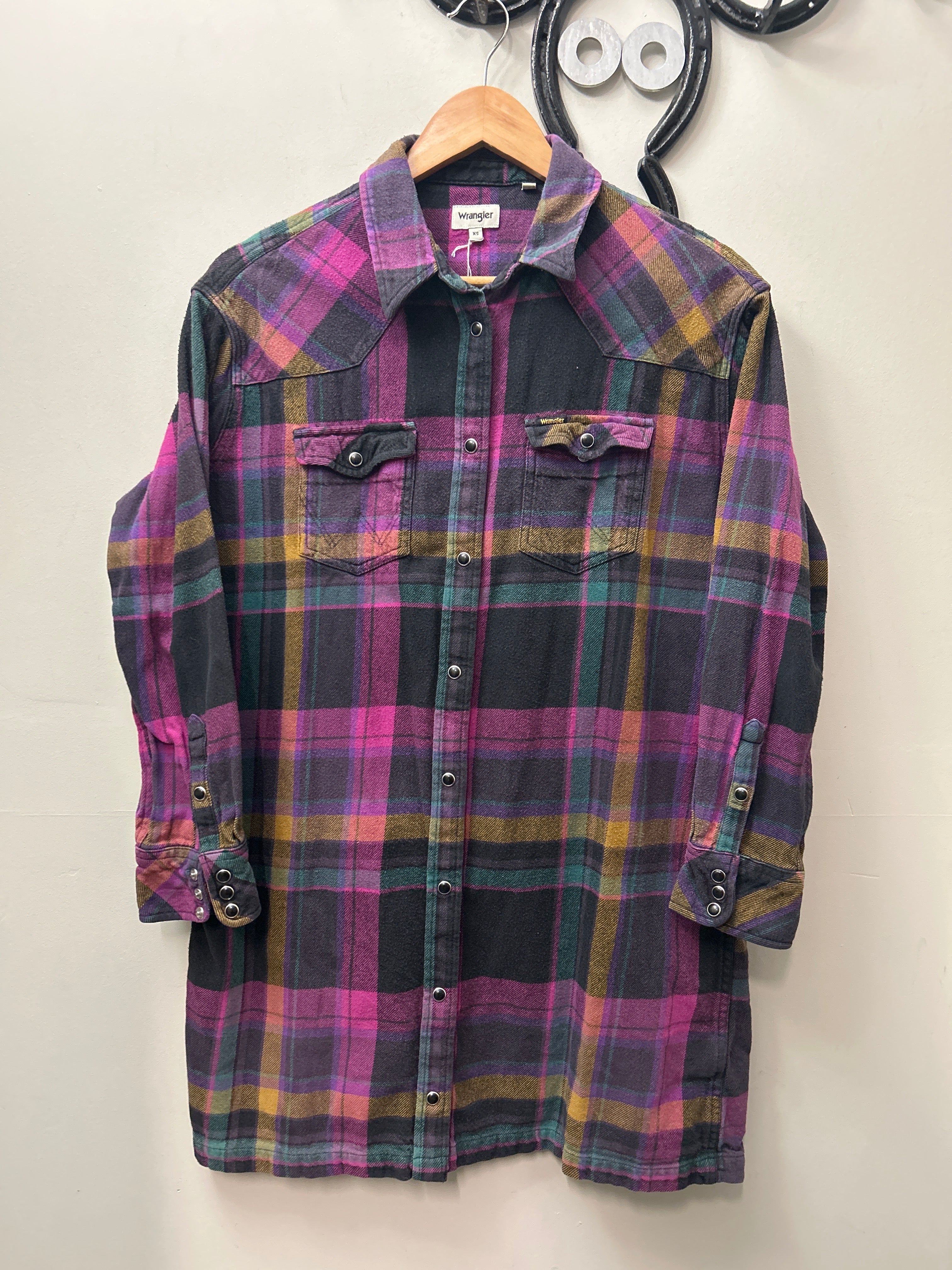 Wrangler Purple Plaid Long Sleeve Shirt XSmall-Western Shirt-Consignment-Evolution Equestrian Co.