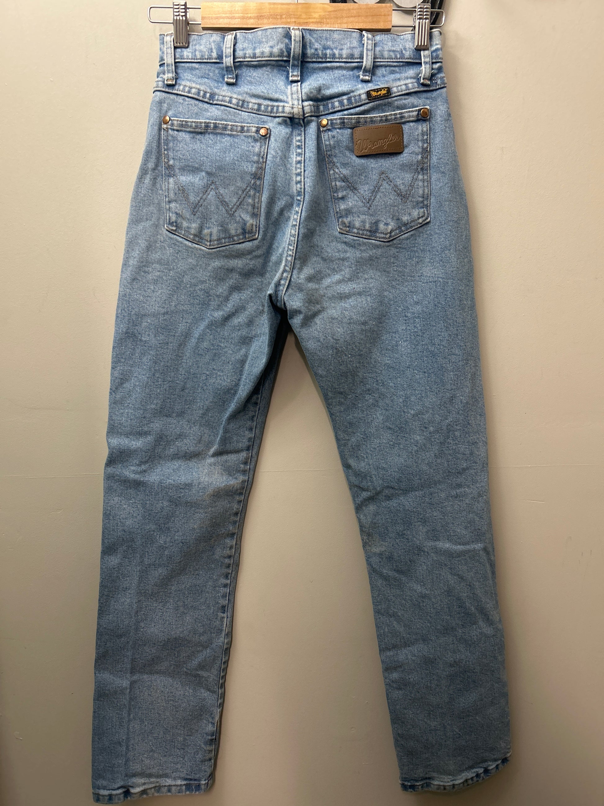 Wrangler Women's Cowboy Cut Slim Fit Jeans 7 x 32-Jeans-Consignment-Evolution Equestrian Co.