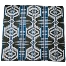 Load image into Gallery viewer, Wylde Brigade Esmeraldas Aztec Reversible Blanket: Queen-Gift-Wylde Brigade-Evolution Equestrian Co.
