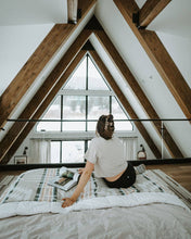 Load image into Gallery viewer, Wylde Brigade Puyo Aztec Reversible Blanket: King-Gift-Wylde Brigade-Evolution Equestrian Co.
