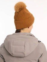 Load image into Gallery viewer, LeMieux Lila Beanie
