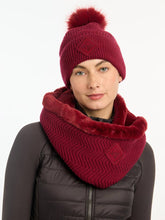 Load image into Gallery viewer, LeMieux Lila Beanie
